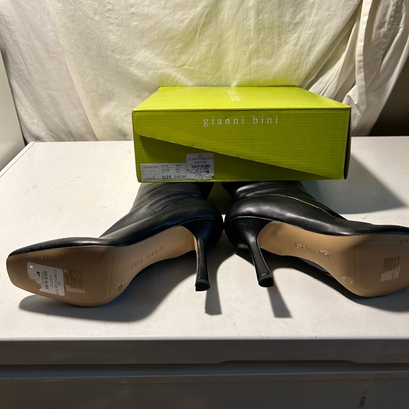 Gianni Bini black fauxleather ankle boots zip up sides 3” heel various sizes NWT - Picture 6 of 7